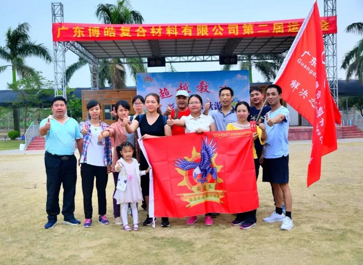 博皓健兒，秋風十里不如你！
